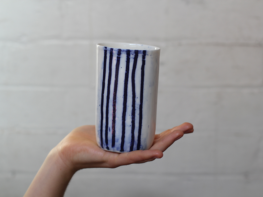 S vase straight2.jpg